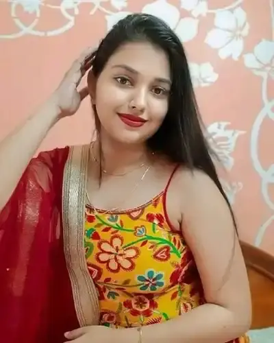Call Girl in Charni Road